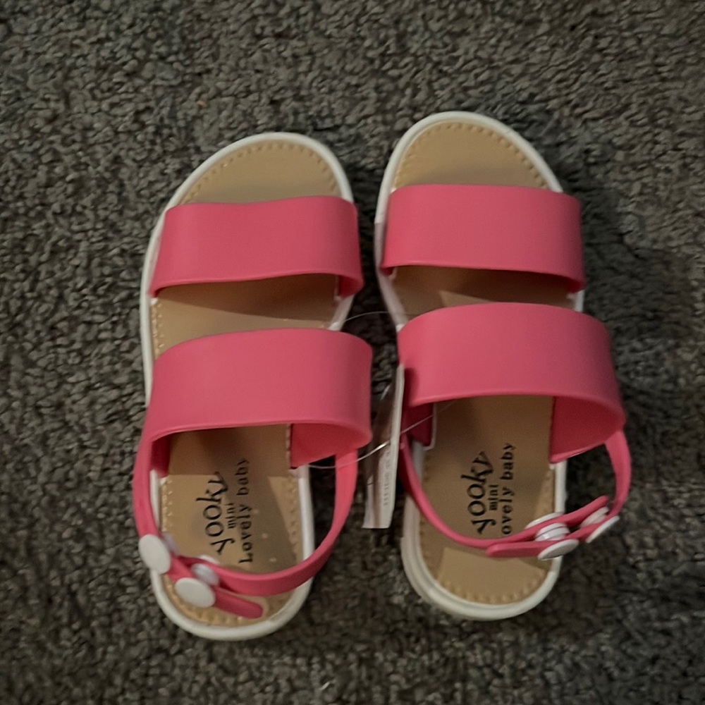 little girl sandals